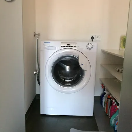 Jana's Apartment, Free Parking Appartement *
